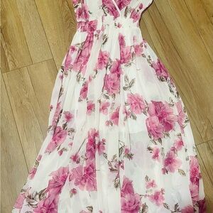 Alexia Admor Pink and White Floral Dress